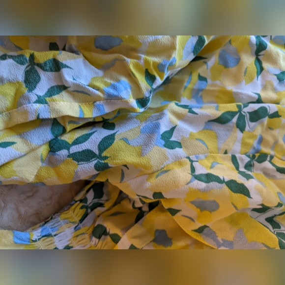 Yellow Floral Lemon Women's Top - Picture 9 of 11